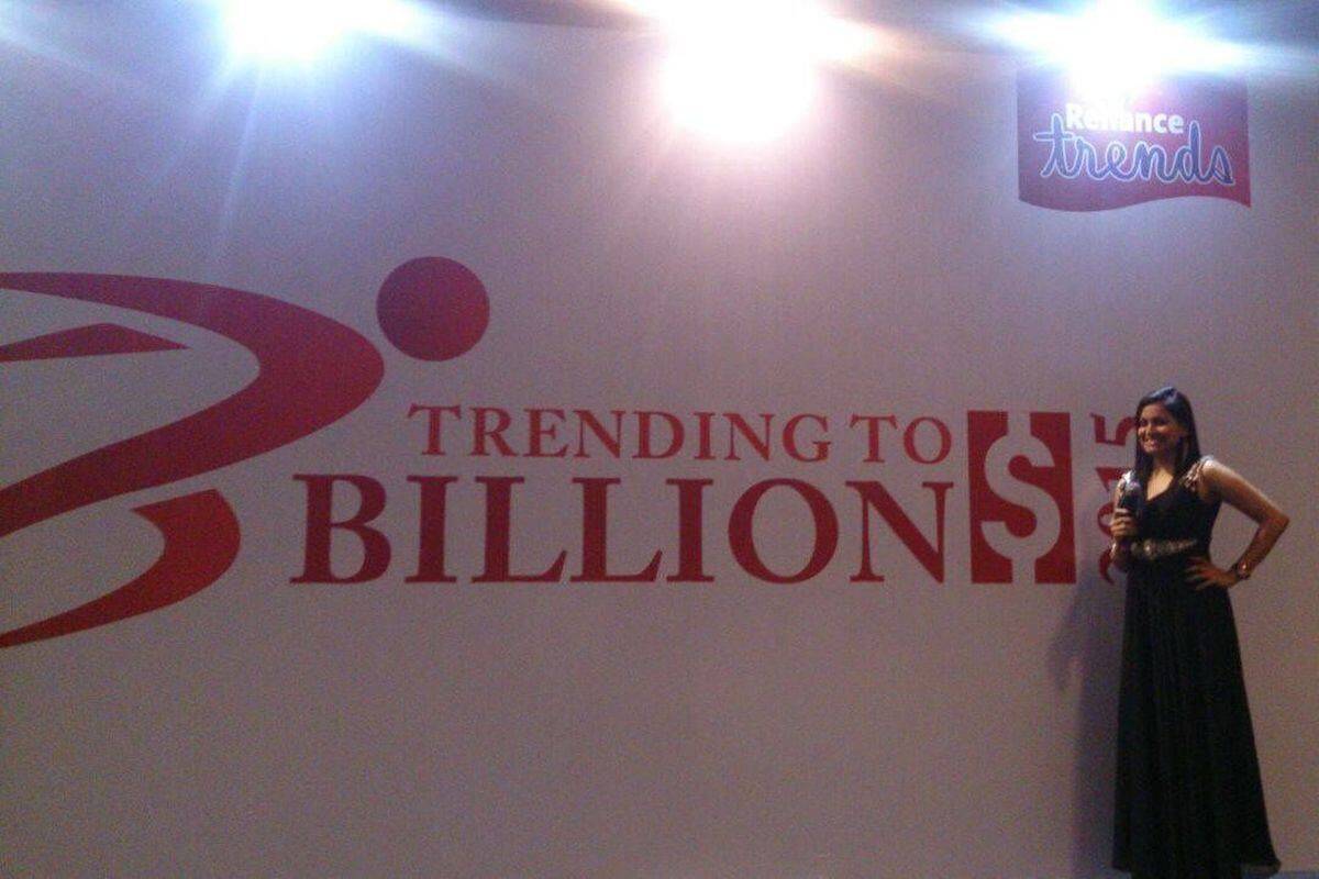 Reliance Trends - Trending to Billion $ 2015