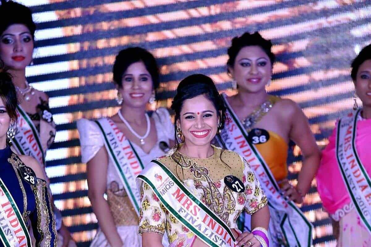 Talented Kudla Lass Reena D'Souza is 'Mrs Talented 2016'