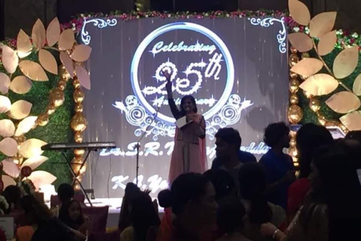 Multilingual MC Reena hosts 25th Wedding anniversary for JC Group chairman