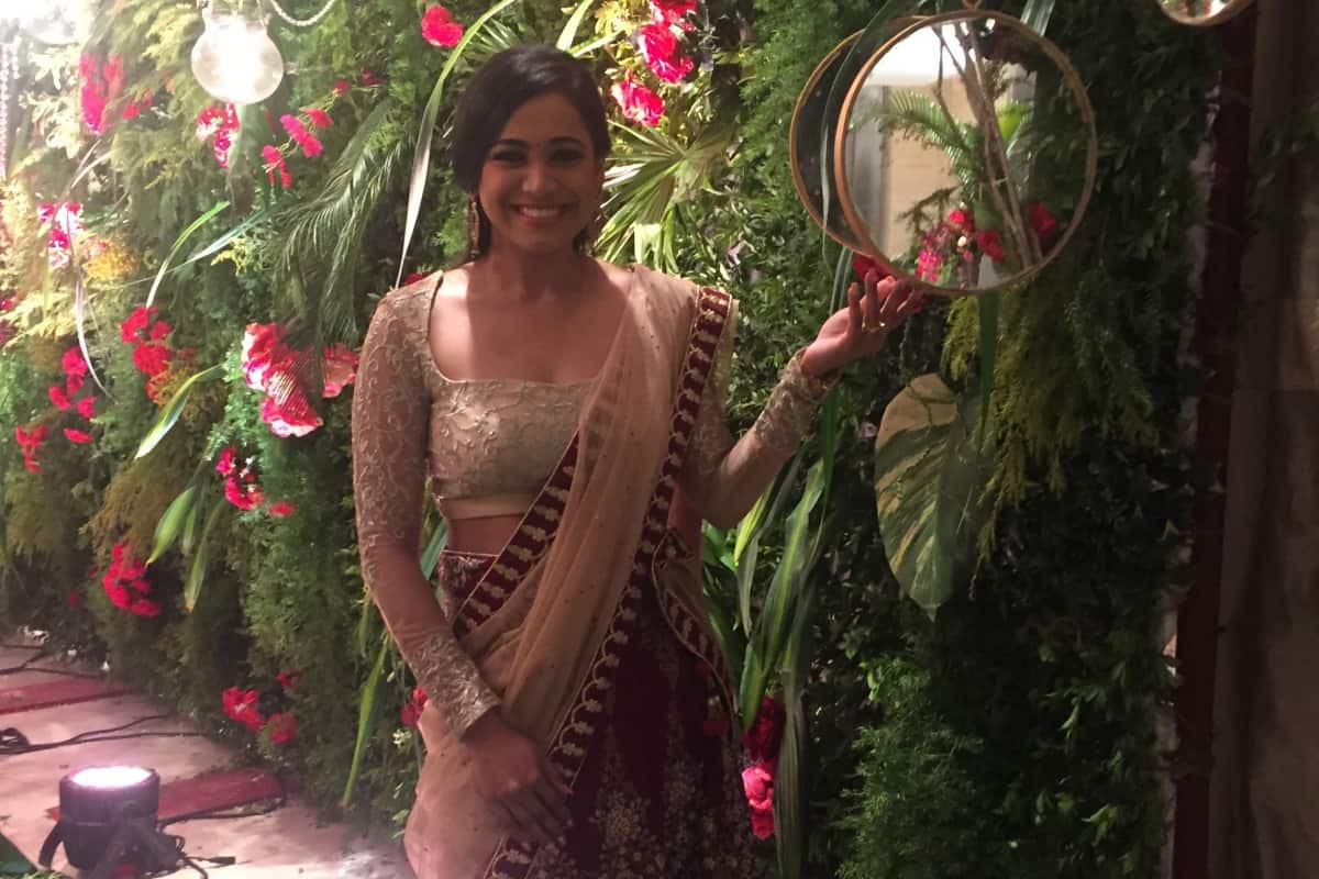 Hindi Emcee Reena hosts Marwari Sangeet in Mumbai for Khemka’s & Lila’s with Benny Dayal and Jonita Gandhi