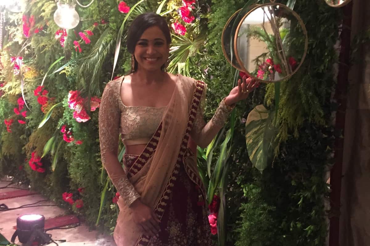 Hindi Emcee Reena hosts Marwari Sangeet in Mumbai for Khemka’s & Lila’s with Benny Dayal and Jonita Gandhi